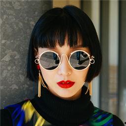 女生墨镜帅气照片