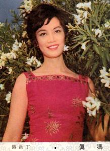 演员冯真,光影之间，演绎人生百态
